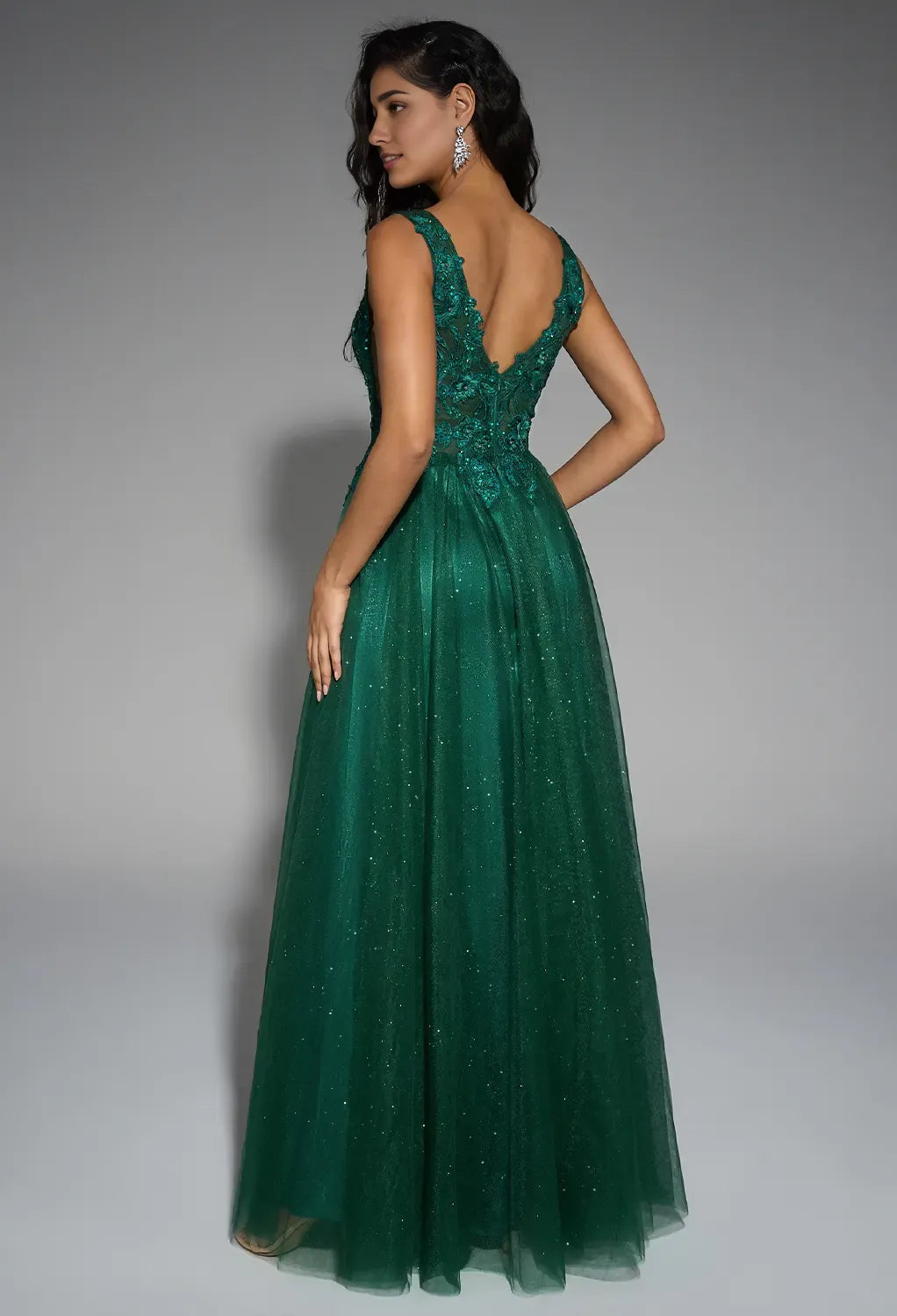 A-line V-Neck Regular Straps Floor Length Prom Dresses Tulle Sleeveless Applique Affordable Tulle Evening Dresses